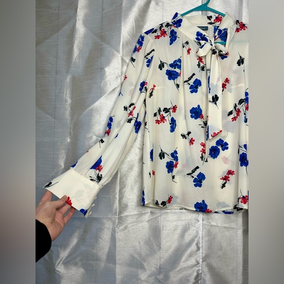 ModCloth blouse - Picture 2 of 10